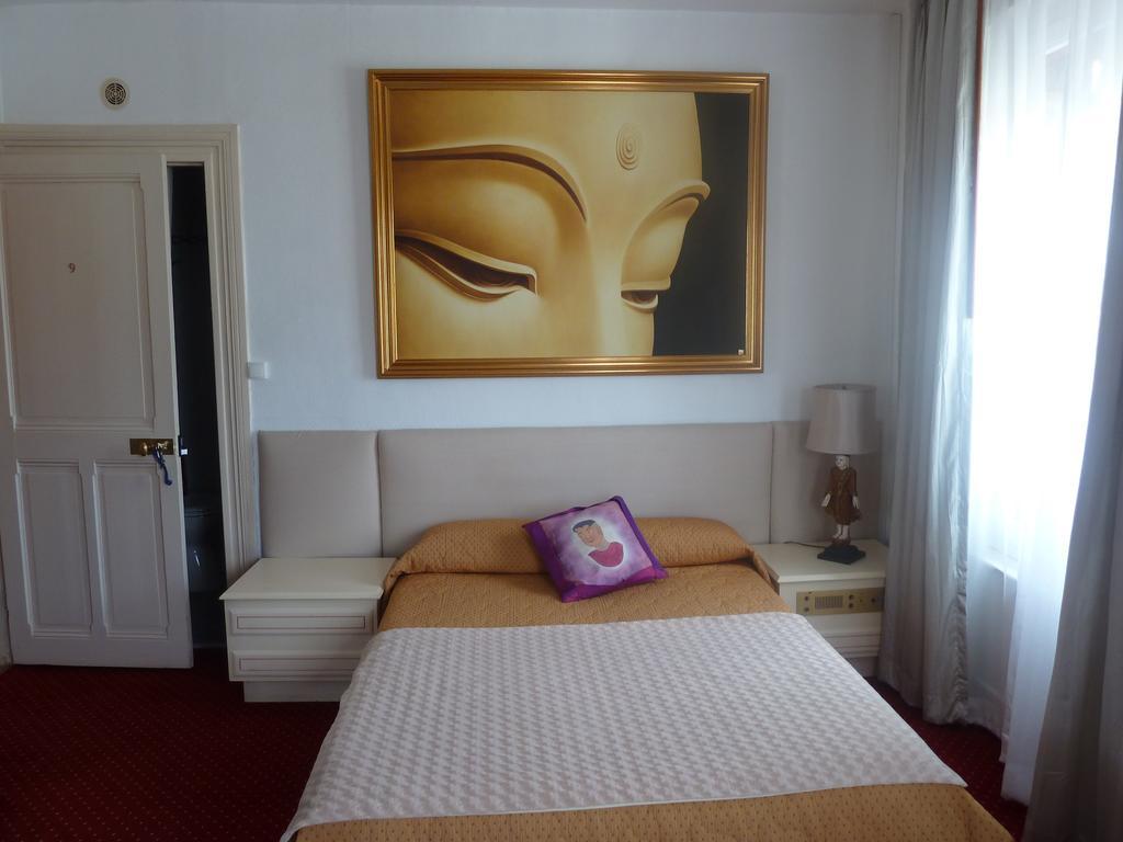 Castel De Siam Hotel Houlgate Ngoại thất bức ảnh